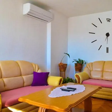 Apartman In Pula/istrien 34534